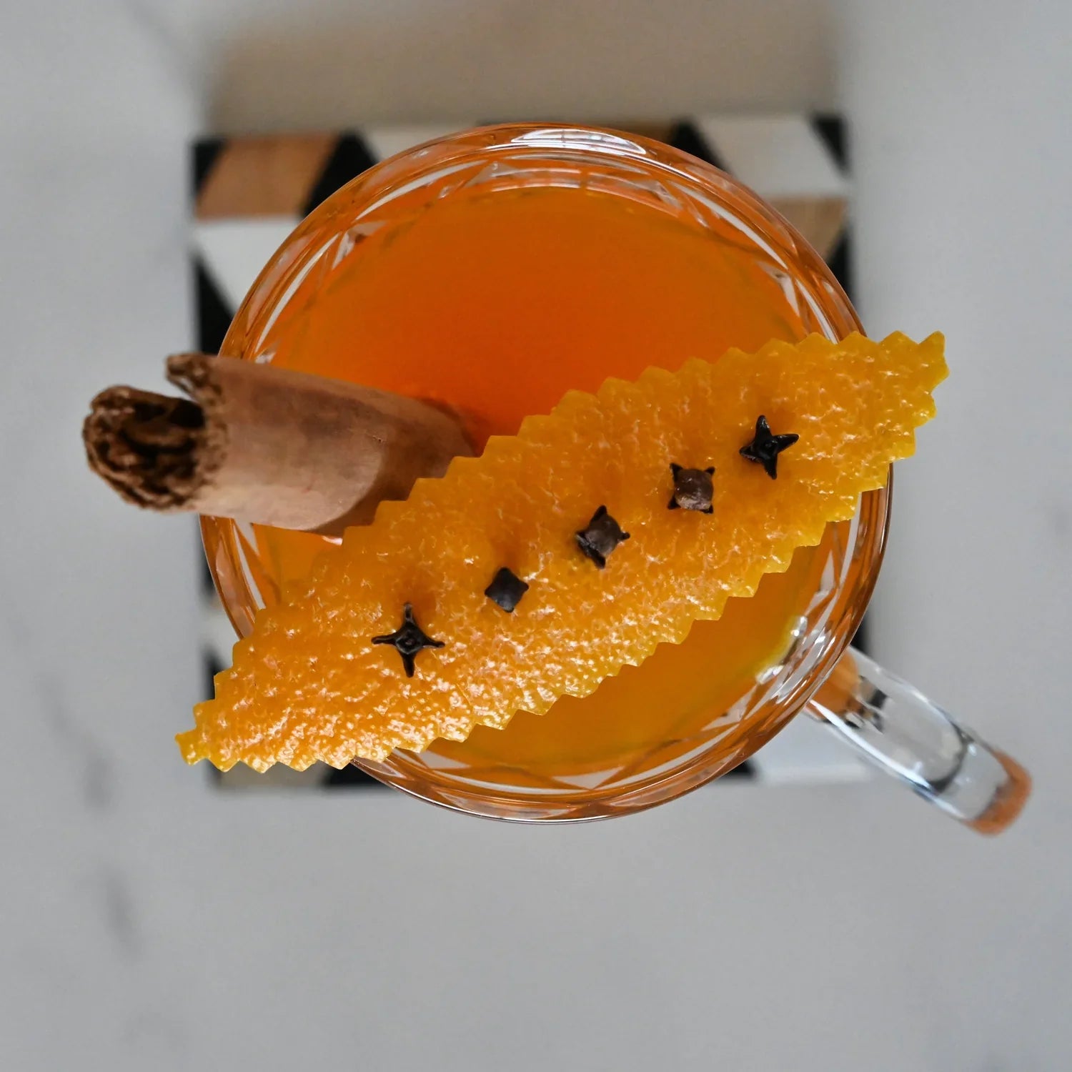 Warme Sinaasappel Kaneel Cider